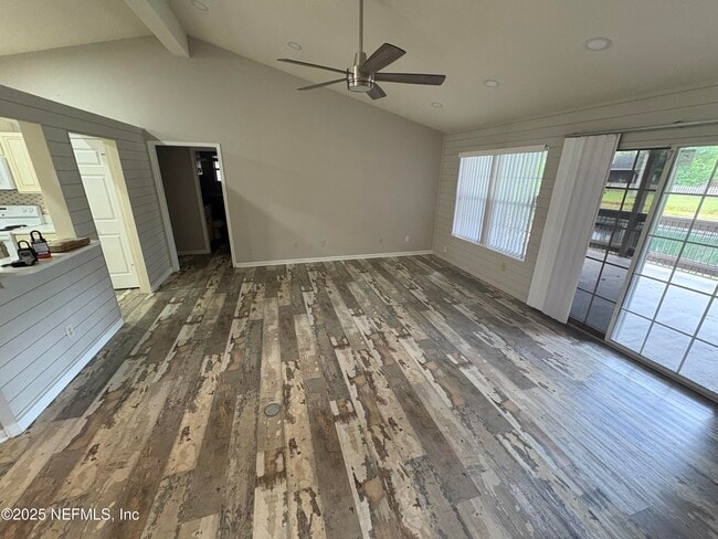 Building Photo - 3556 Lazy Willow Ct