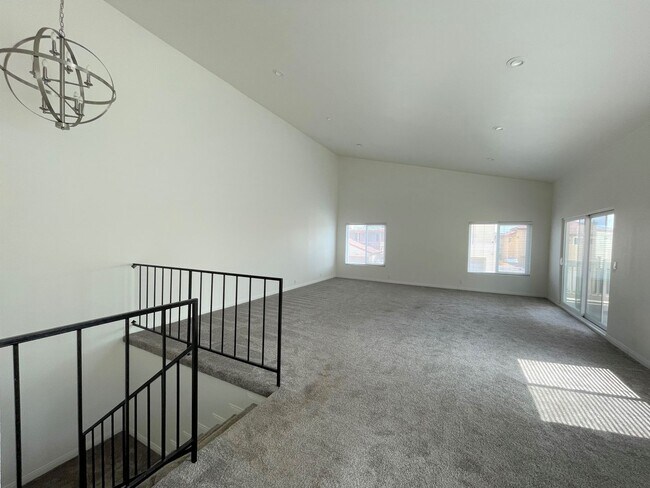 Building Photo - Oxnard Shores- Completely Remodeled & Steps to the Sand!