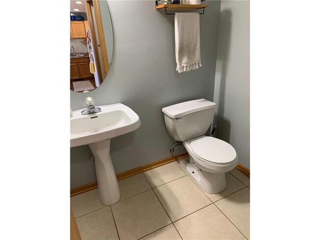 Building Photo - 4770 Underwood Ln N