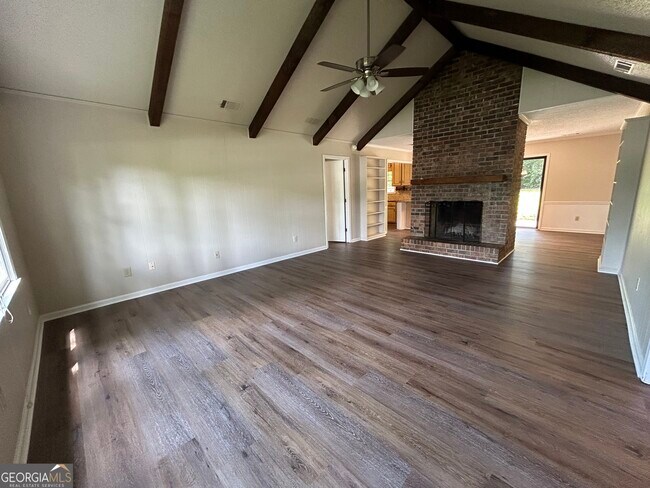 Building Photo - 115 Shady Grove Ln