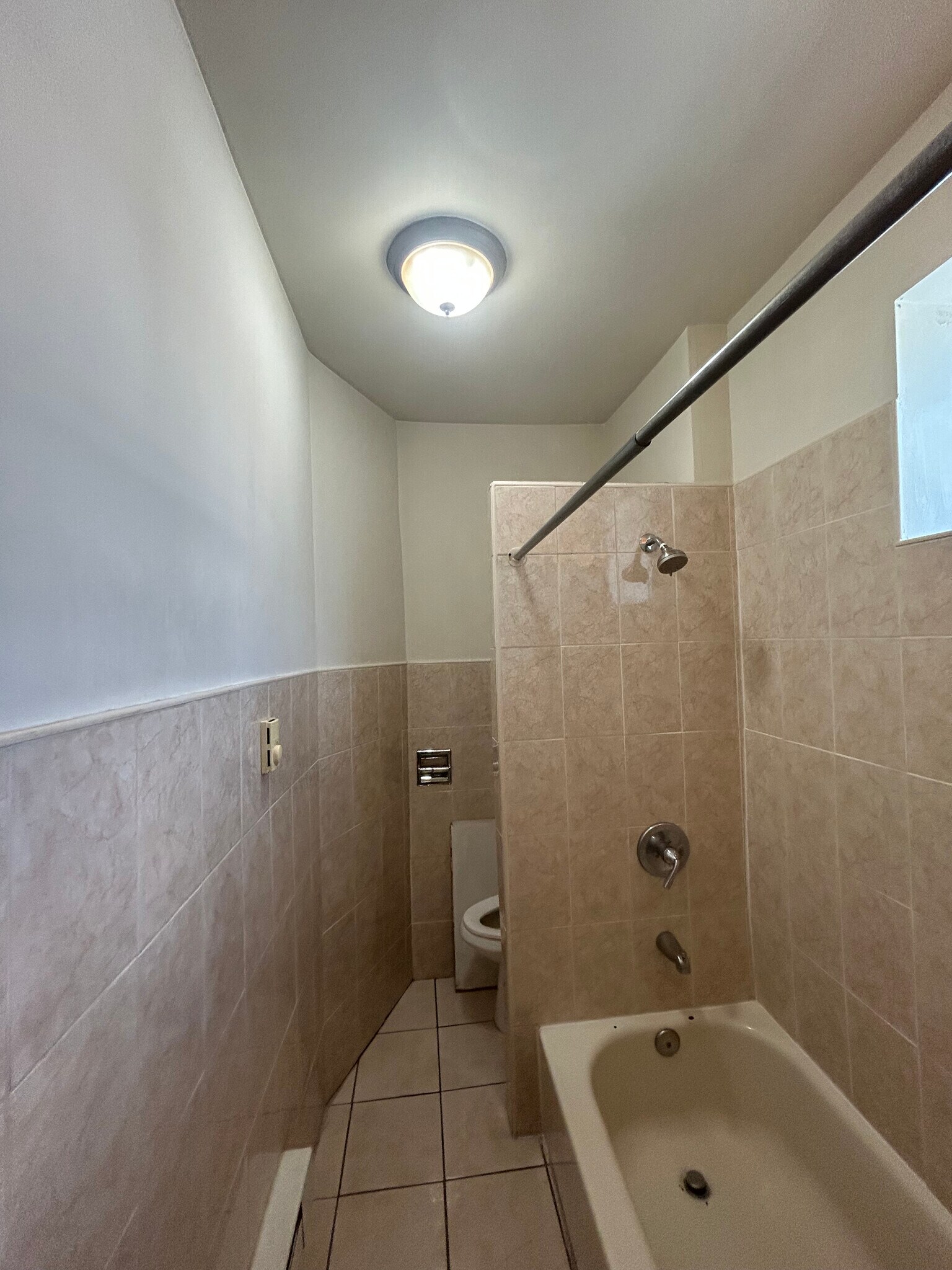 Building Photo - 1628 N 52nd St