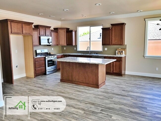 Building Photo - 4680 Risstay Way