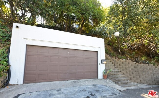 Building Photo - 11764 Laurelcrest Dr