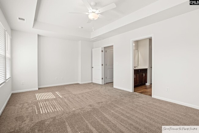 Building Photo - 441 Pepperbush Ln