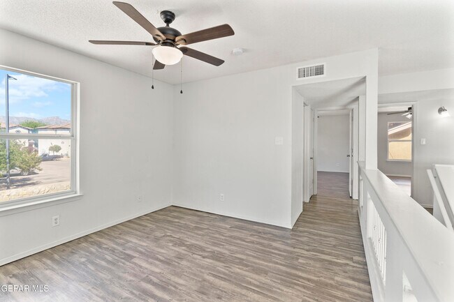 Building Photo - 10799 Walden Pond St