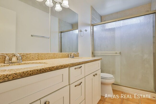 Building Photo - 1209 W Palo Verde Dr