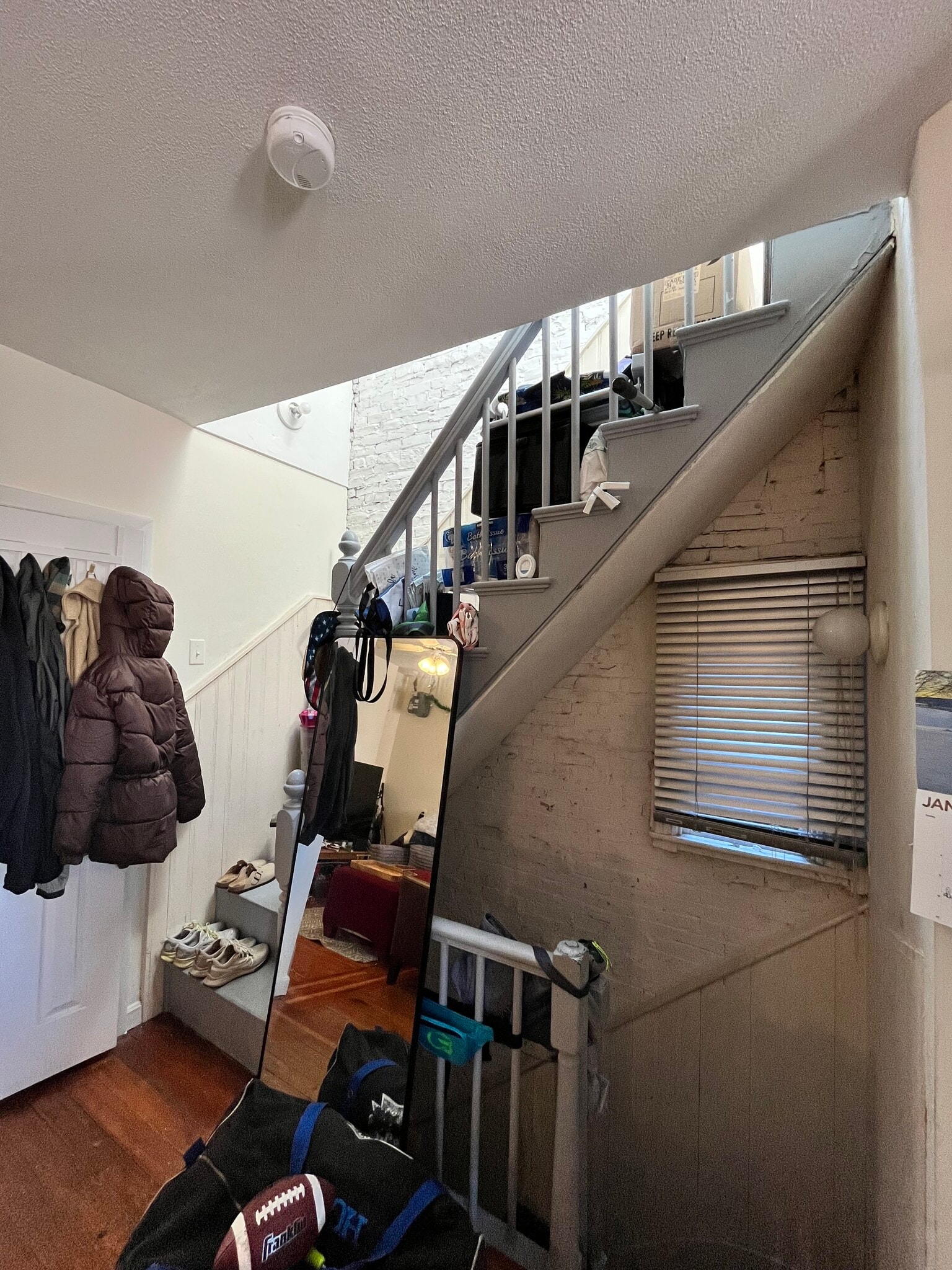 Building Photo - 35 Cooper St