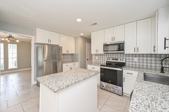 Building Photo - 22103 Joshua Kendall Ln