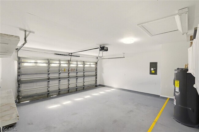 Building Photo - 3404 2nd St SW