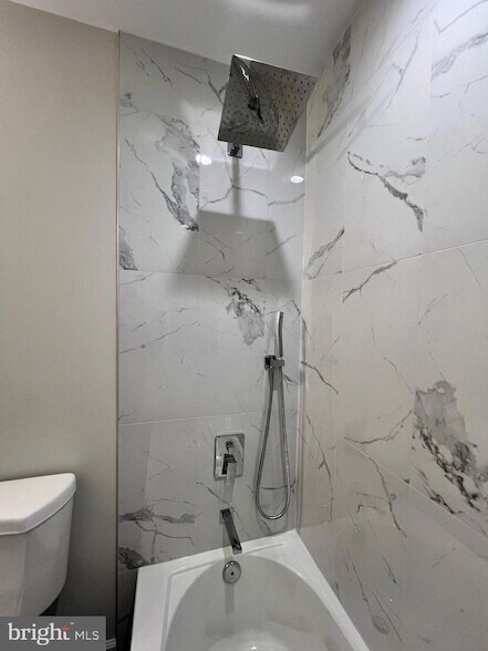 Building Photo - 34 Hornets Nest Ln