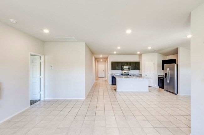 Building Photo - 9705 Kensley Rose Dr