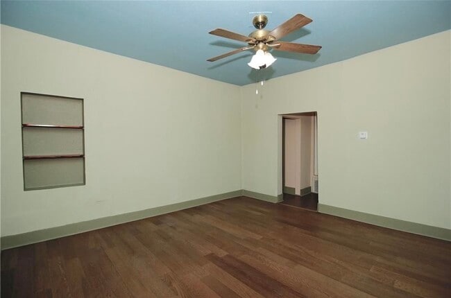 Building Photo - 301 S 3rd St