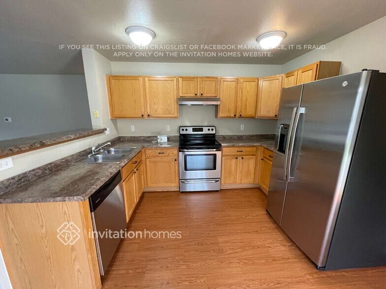 Building Photo - 13015 120th Ave E