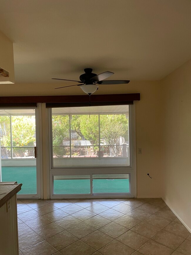 Building Photo - 17622 N Jasmine Dr