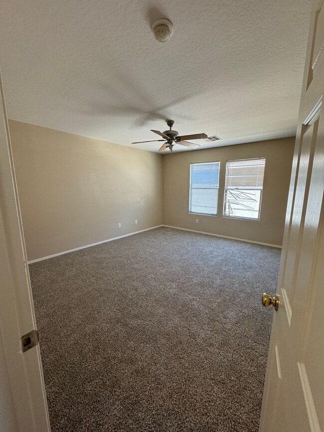 Building Photo - Large home with great sized kitchen and loft!