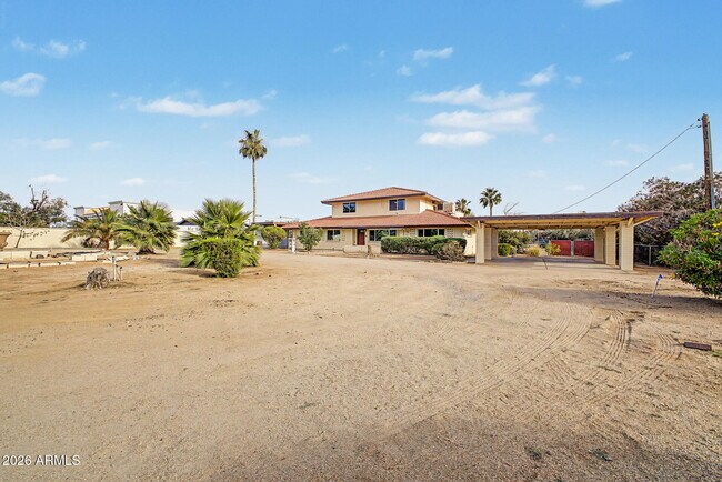 Building Photo - 2837 W Union Hills Dr