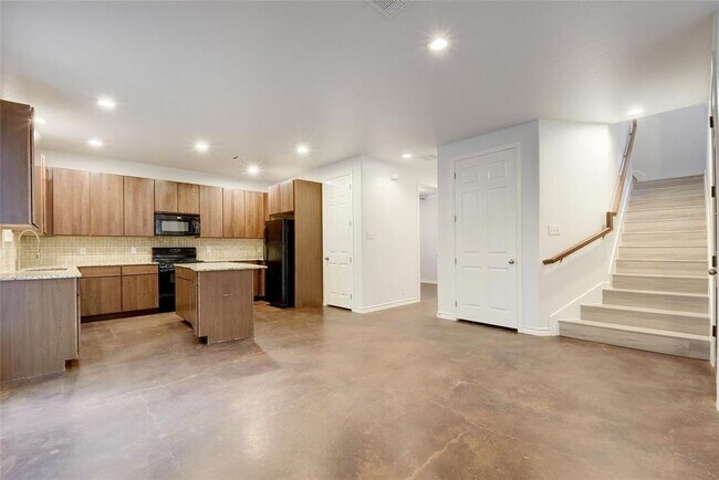 Building Photo - 2933 E Martin Luther King Jr Blvd