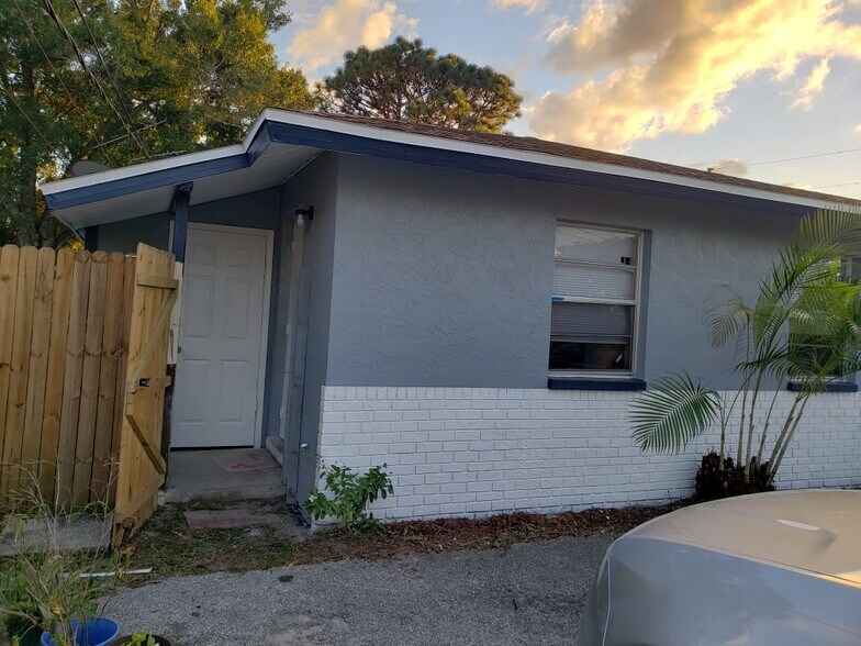 Building Photo - 3790 67th Ave N