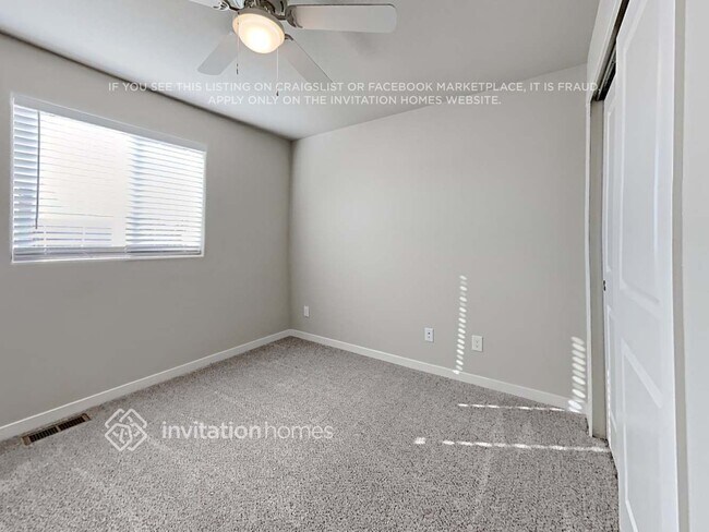 Building Photo - 10423 Kalama Dr