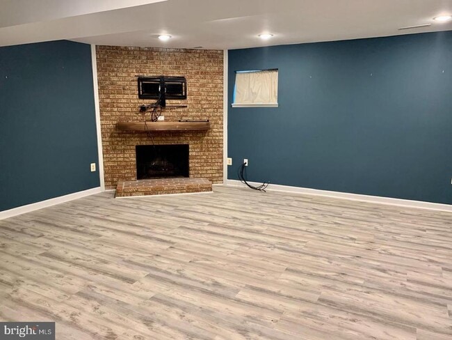 Building Photo - 7808 Hyson Park Ct