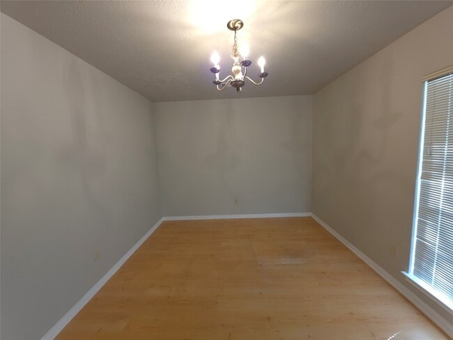 Building Photo - 12830 Careywood Dr