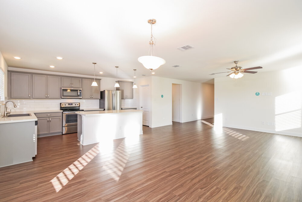 Building Photo - 2637 Wayne Ave