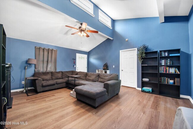 Building Photo - 235 Sand Ridge Rd