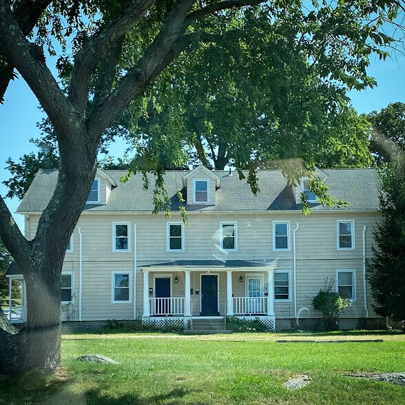 Building Photo - 101 Hynes Ave