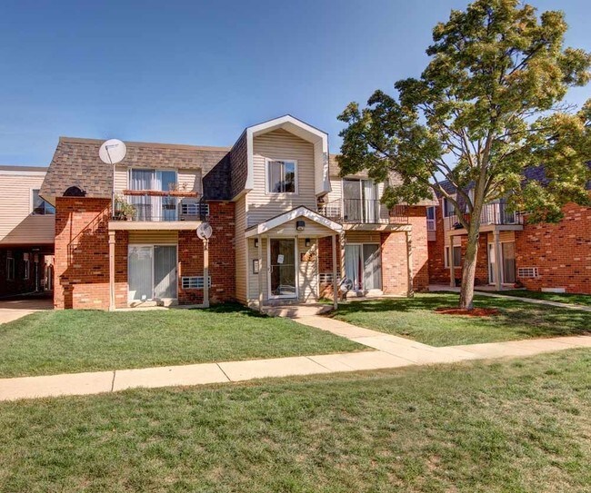 Golden Domes 1620 S 6th St Milwaukee WI 53204 Apartment Finder