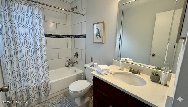 Building Photo - 11766 White Horse Rd