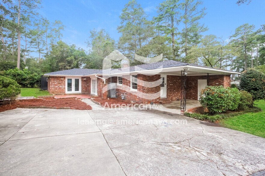 Building Photo - 6824 Eastbrook Rd