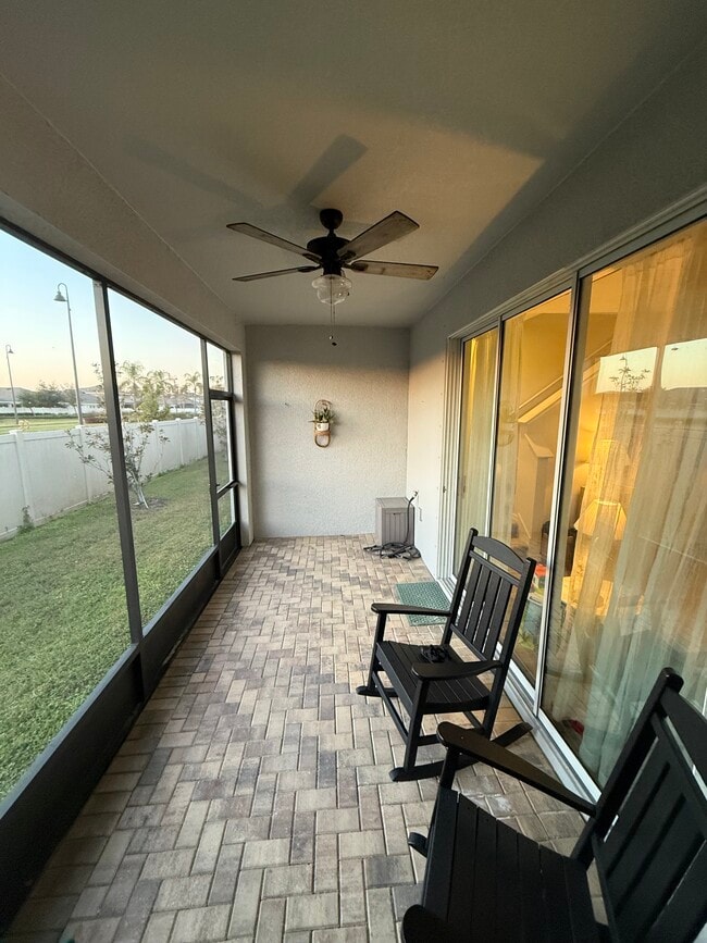 Building Photo - 2707 Suncoast Blend Dr