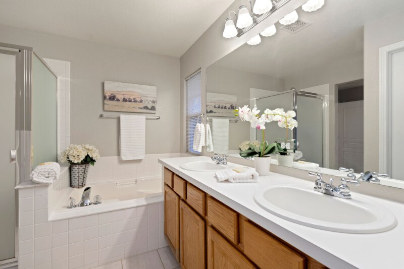 Building Photo - 5326 Corbett Dr