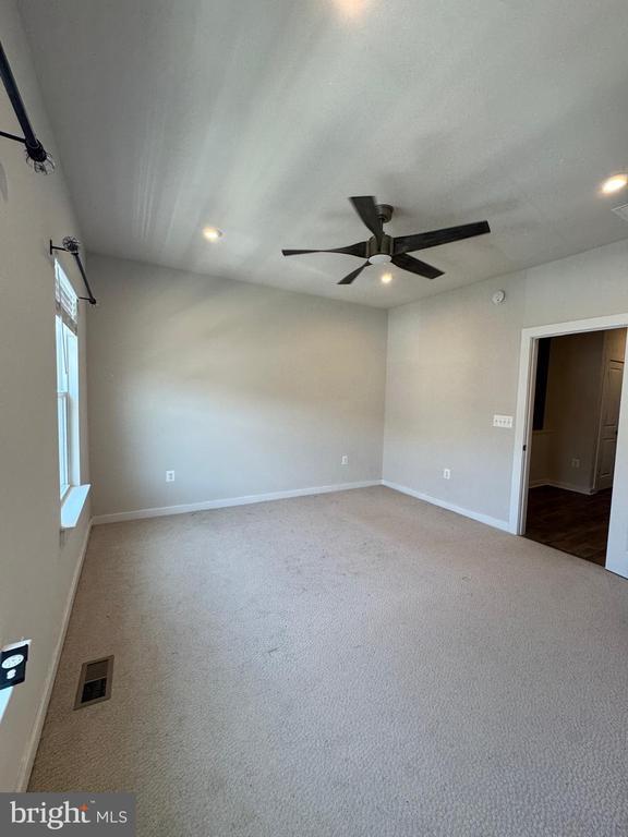 Building Photo - 1768 Hickory Wds Rd