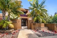 Building Photo - 841 B Ave