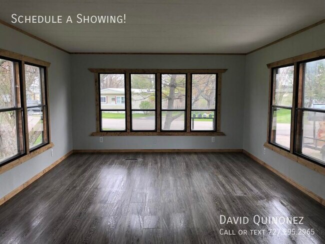 Building Photo - 113 Dayflower Cir