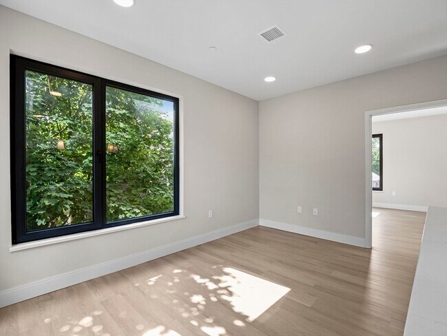 Building Photo - 249 Corey Rd