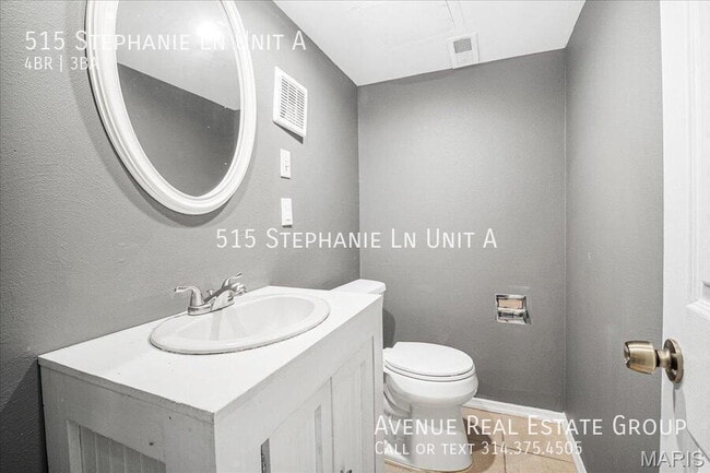 Building Photo - 515 Stephanie Ln