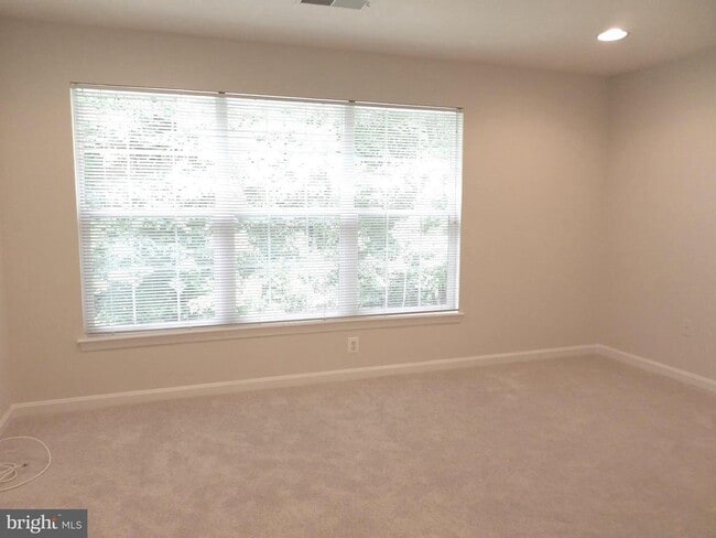 Building Photo - 10808 Warfield Pl