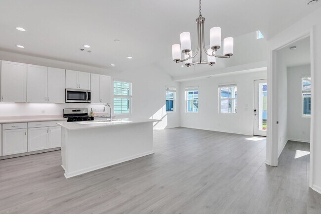 Building Photo - 165 Salty Fin Dr