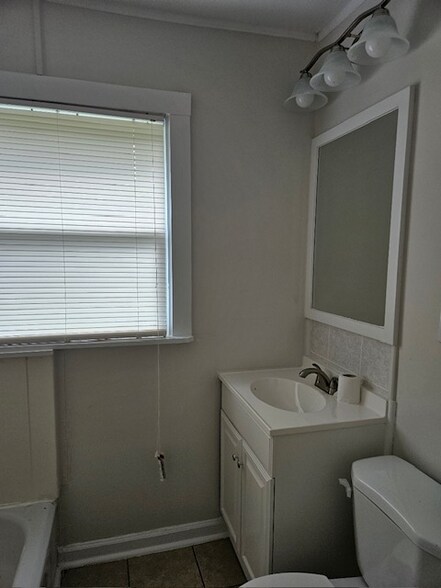 Building Photo - 308 Mt Lebanon Rd