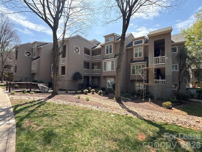 Building Photo - 646 Portside Dr