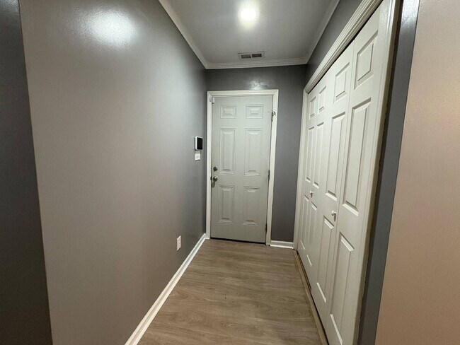 Building Photo - Spacious 4-Bedroom Sanctuary with Cozy Fireplace on Chimney Swift Drive!