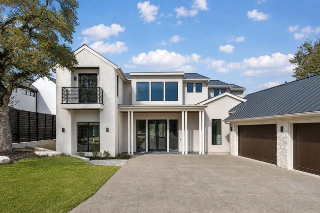 Building Photo - 6102 Forest Hills Dr