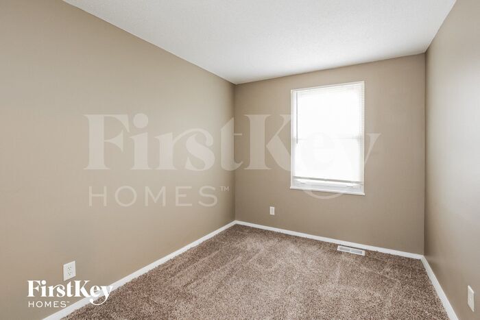 Building Photo - 9015 Caminito Ct