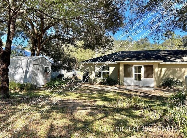 Building Photo - 4 Locust Run