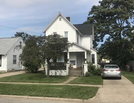 Building Photo - 1119 Albers St SW