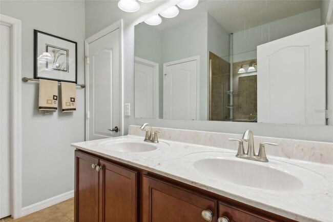 Building Photo - WATER view no rear neighbors quiet SF hous...