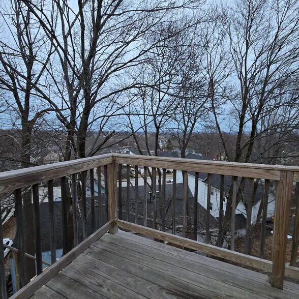 Building Photo - 23 Highland Ave