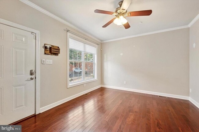 Building Photo - 100 Sigel St
